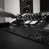 Micro madonna : comment ce type de micro façonne la voix sur scène et en home studio