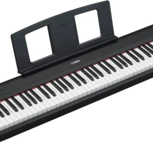 Avis Yamaha Piaggero NP-35 : le clavier 76 touches léger qui vise les débutants et les pianistes nomades