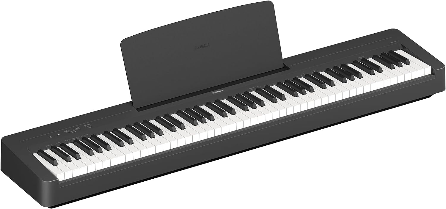 P-145 Piano numérique léger et portable avec clavier Graded-Hammer-Compact à 88 touches et 10 voix instrumentales, en noir P145
