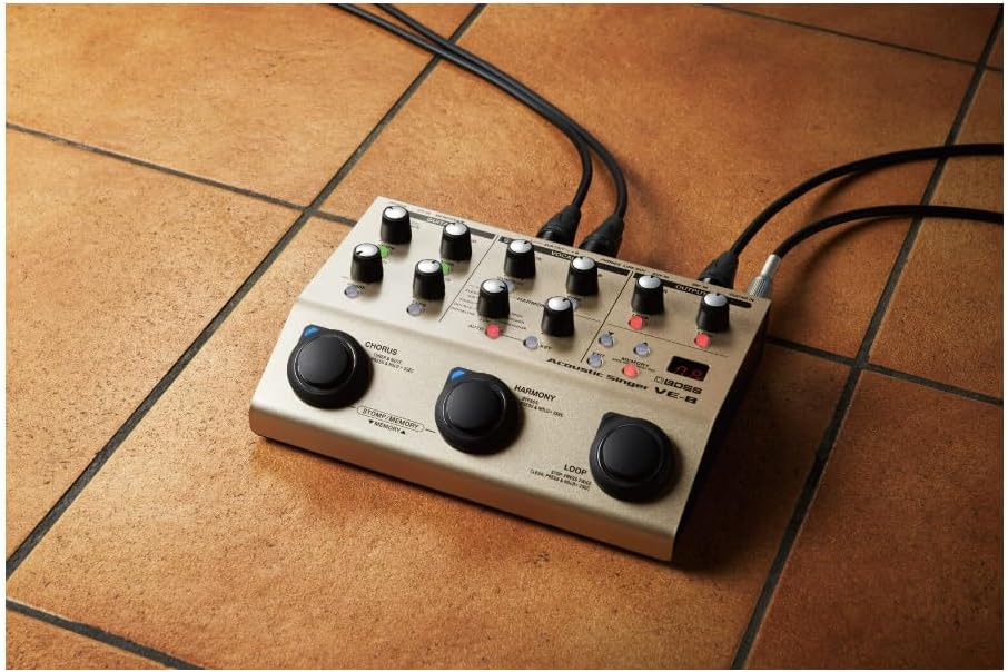Acoustic Singer VE-8 BOSS - Préampli et effets intégrés pour les guitaristes chanteurs - Créez des harmonies naturelles en temps réel - Traitement de qualité studio - Looper