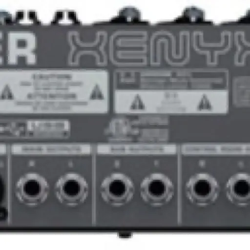 Test Behringer X2222USB : la grosse table pas chère qui fait le job (avec quelques limites)