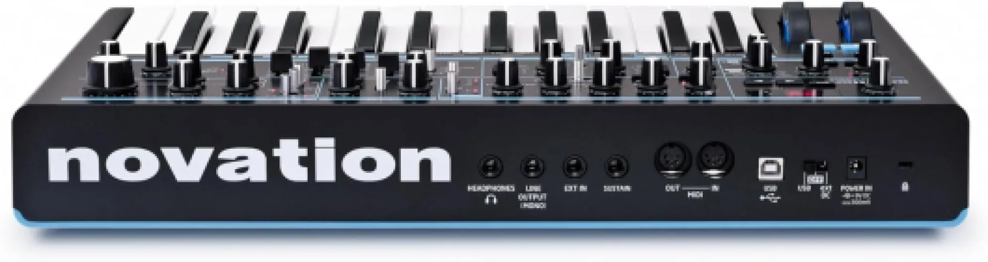 Synthétiseur monodique analogique Novation Bass Station II – inclut 64 patches d'origine, un arpégiateur et un step-séquenceur à patterns, deux oscillateurs ainsi qu'un sous-oscillateur supplémentaire